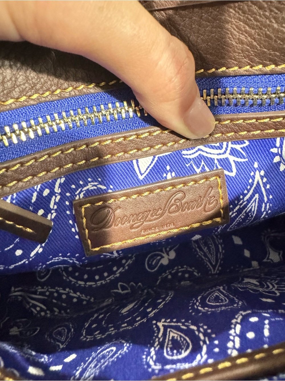 Dooney & Bourke Western Horseshoe Small Messenger Crossbody Bag - Picture 6 of 9